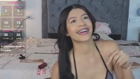 Snapshot of emma_blake__ chatting on 11.04.25 Emma online show from 11.04.25