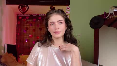 Snapshot of emma_blanco chatting on 02.17.25 Emma online show from 02.17.25