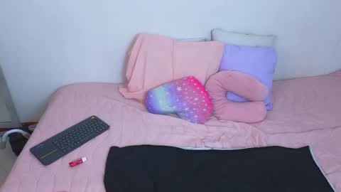 Snapshot of emma_blue_ chatting on 01.21.25 Emma Blue modelo independiente online show from 01.21.25