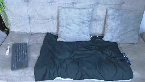 Snapshot of emma_blue_ chatting on 03.12.25 Emma Blue modelo independiente online show from 03.12.25