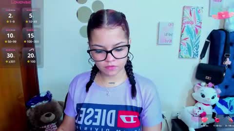 emma_boo_ online show from 11.18.25