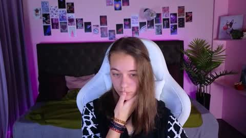 emma_chaser online show from 11.17.25