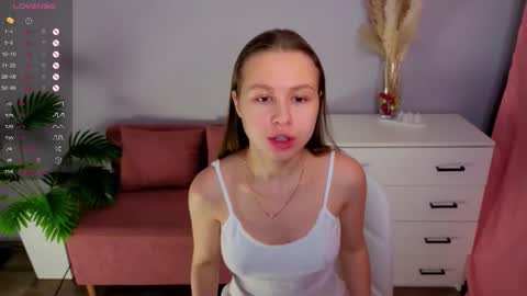 Snapshot of emma_clon chatting on 02.05.26 Emma online show from 02.05.26