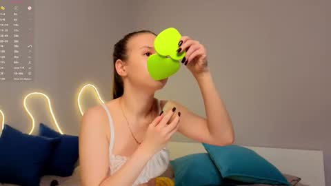 Emma online show from 03.25.26