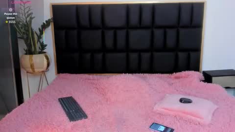 Emma online show from 02.04.26