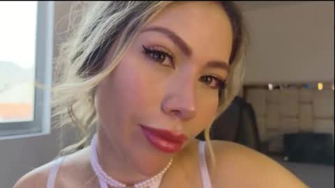 Snapshot of emma_coronel chatting on 02.28.26 emma coronel online show from 02.28.26