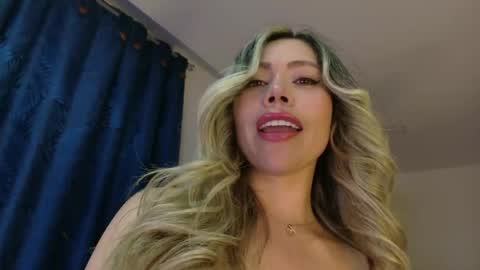 emma coronel online show from 03.30.26