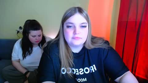 Snapshot of emma_dorn chatting on 05.09.26 Eva online show from 05.09.26