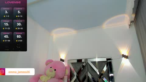 Snapshot of emma_jamess chatting on 01.22.25 emma_jamess online show from 01.22.25