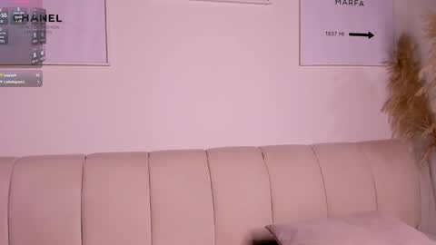 emma_jonness online show from 02.28.25