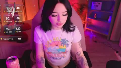 emma_kirks online show from 05.08.26