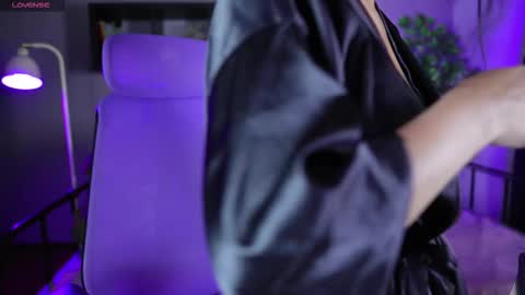 Snapshot of emma_lirys chatting on 02.28.26 Emma online show from 02.28.26