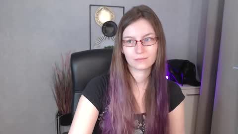 emma online show from 09.18.25