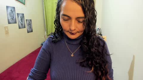  emma luxy online show from 12.29.24