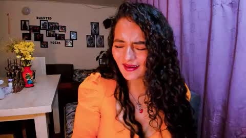  emma luxy online show from 01.14.26