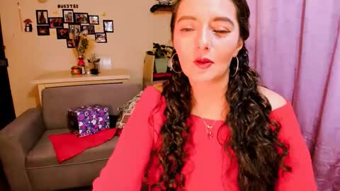 Snapshot of emma_luxy chatting on 03.14.26 emma luxy online show from 03.14.26