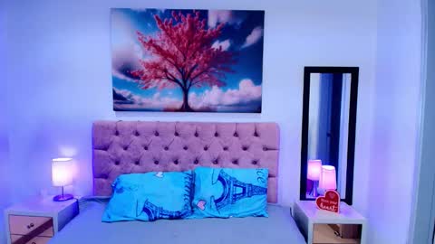 Emma Monserratt online show from 01.08.26