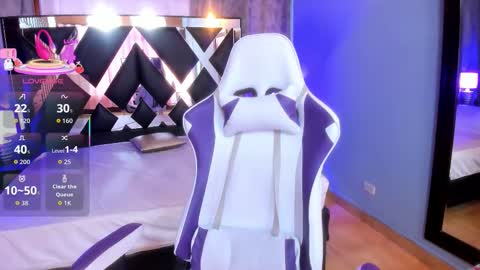 Emma  online show from 01.15.26