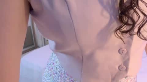 Emma online show from 04.22.26