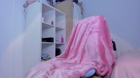 Snapshot of emma_rr chatting on 12.02.24 Emma online show from 12.02.24