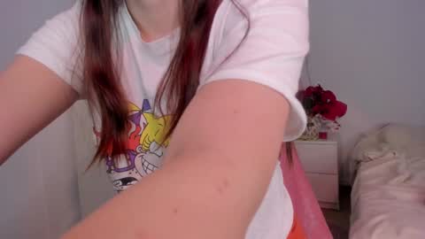 Snapshot of emma_rr chatting on 12.27.24 Emma online show from 12.27.24