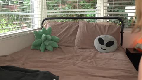 Emma Ruby online show from 12.27.24