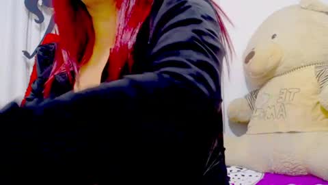 emma_saenzz online show from 04.06.26