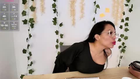 Emma Sanz online show from 05.16.26