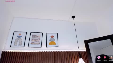 Snapshot of emma_white_01 chatting on 02.24.25 emma your love online show from 02.24.25