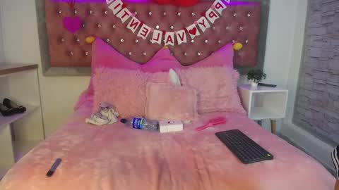 neko  online show from 02.09.25