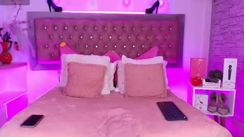 neko  online show from 10.28.25