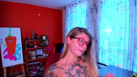Snapshot of emmaa_hostt chatting on 02.17.25 Ema .l. online show from 02.17.25