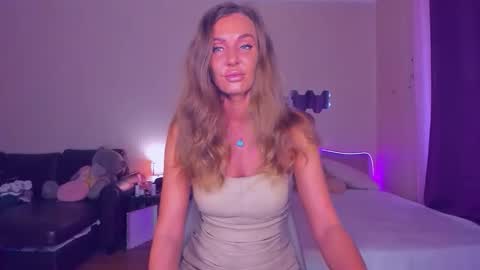 Emma online show from 09.09.25