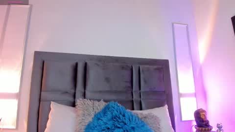 Snapshot of emmabecket2 chatting on 02.17.25 emma becket online show from 02.17.25