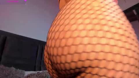 Snapshot of emmabecket2 chatting on 02.27.25 emma becket online show from 02.27.25