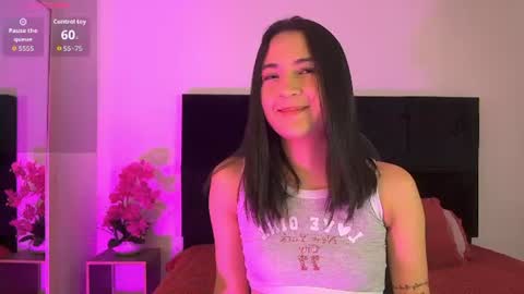 Snapshot of emmabeel chatting on 06.27.26 Emma online show from 06.27.26