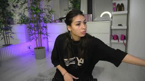 emmablanco online show from 04.03.26