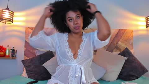 Snapshot of emmabrantt chatting on 01.17.25 Emma Brant online show from 01.17.25