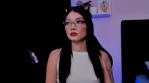 Emma  online show from 11.27.25