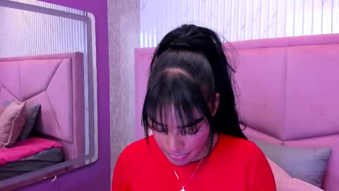 Snapshot of emmaebony_ chatting on 09.18.25 emmaebony_ online show from 09.18.25