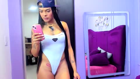 emmaebony_ online show from 02.23.26