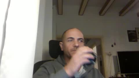 Ariel online show from 12.19.24