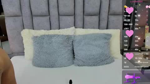 EMMA HILL online show from 02.16.25