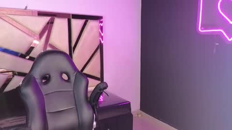 Emma online show from 01.13.25