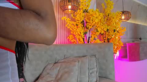 emmalove01 online show from 04.16.26