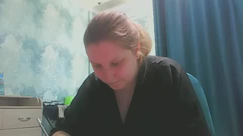 emmamelody online show from 10.11.25