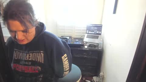 Emma Miley online show from 12.12.24