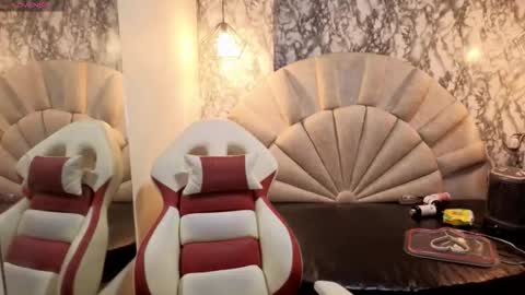    online show from 03.18.26