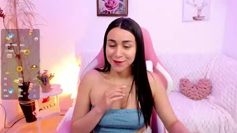 Snapshot of emmamyers_ chatting on 02.17.26 Emma online show from 02.17.26