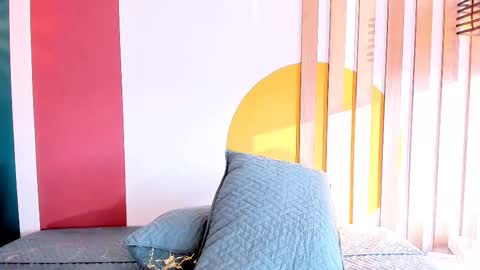 emmanaughty_ online show from 09.19.25